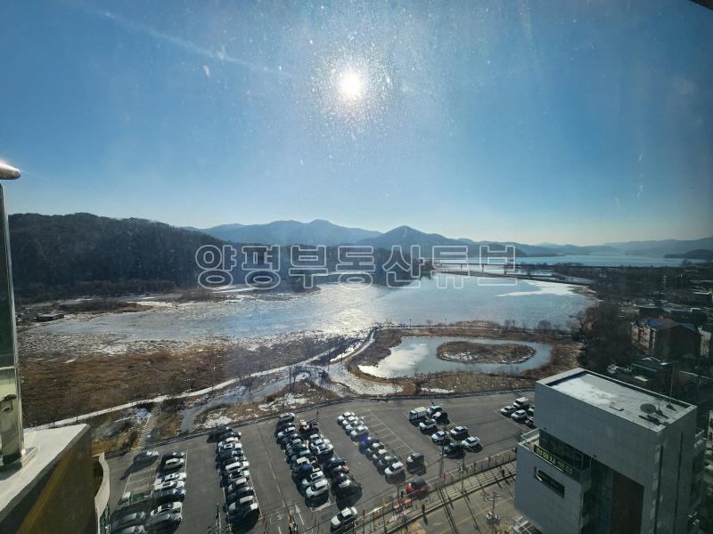 양수역 이지움리버뷰 두물머리의 아름다운 전망이 한눈에 보이는 내부 공간 활용도 좋은 아파트_11