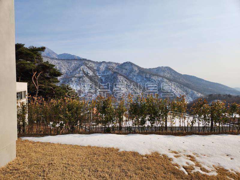 (독채전세) 고급전원단지의 풍광이 아주 일품인 신축전원주택입니다_4