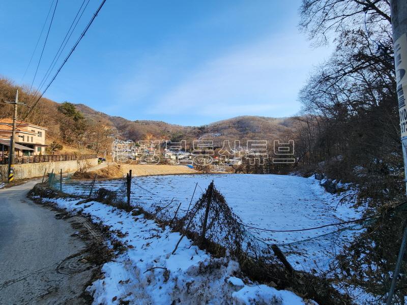 신원역에서 차량 5분 거리에 있으며, 도로있는 토지_7