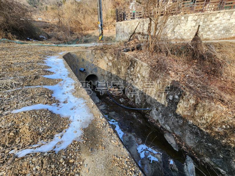 신원역에서 차량 5분 거리에 있으며, 도로있는 토지_18